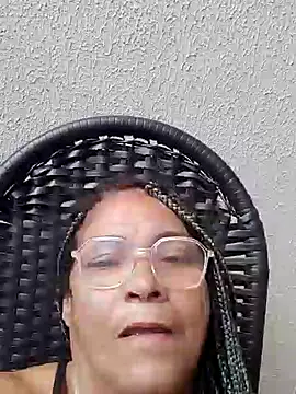 Snapshot of Delicy1 chatting on March 8, 11:05 am Delicy1 online show from March 8, 11:05 am
