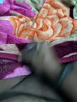 Snapshot of Honeydick7 chatting on September 28, 7:19 pm Honeydick7 online show from September 28, 7:19 pm