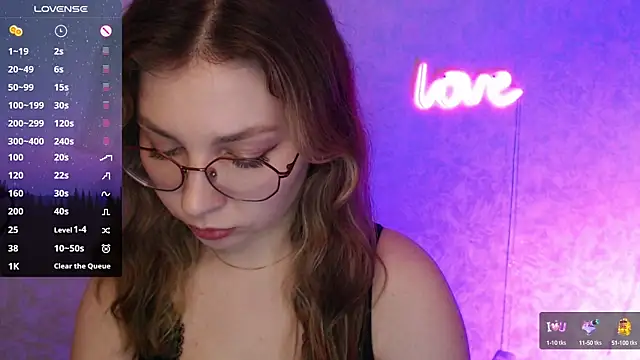 Leah Reed online show from March 21, 1:34 pm