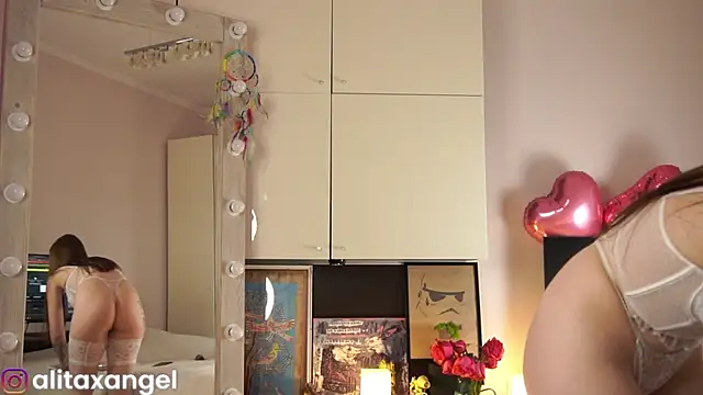 AlitaXAngelic online show from April 5, 4:48 pm