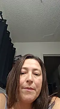 Snapshot of angelbaby1998 chatting on December 16, 4:34 am angelbaby1998 online show from December 16, 4:34 am