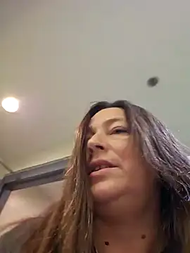 Snapshot of angelbaby1998 chatting on January 23, 4:09 am angelbaby1998 online show from January 23, 4:09 am