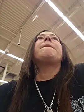 Snapshot of angelbaby1998 chatting on October 30, 2:02 am angelbaby1998 online show from October 30, 2:02 am