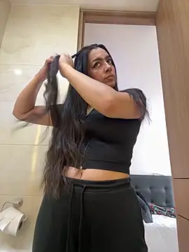 Nicollemays online show from March 24, 2:11 pm