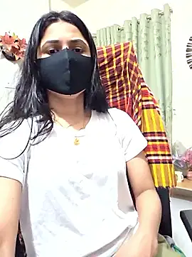 Snapshot of Suvosri chatting on May 16, 4:39 pm Suvosri online show from May 16, 4:39 pm