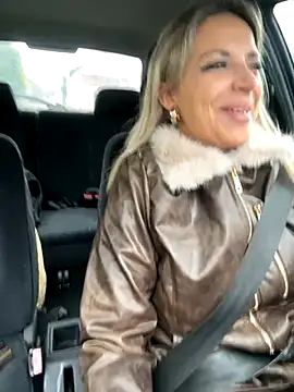 Cute Anissa online show from October 27, 2:43 pm