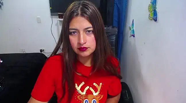 Snapshot of Yunhot_ chatting on December 19, 8:13 am Yunhot  online show from December 19, 8:13 am