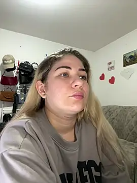 Snapshot of Celestedubois chatting on July 10, 12:59 am Celestedubois online show from July 10, 12:59 am