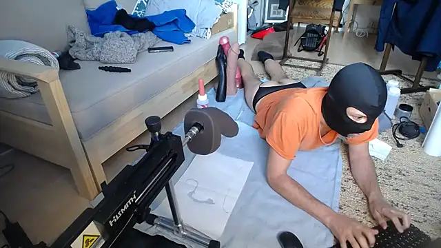 Snapshot of natjuk chatting on March 3, 4:24 pm natjuk online show from March 3, 4:24 pm