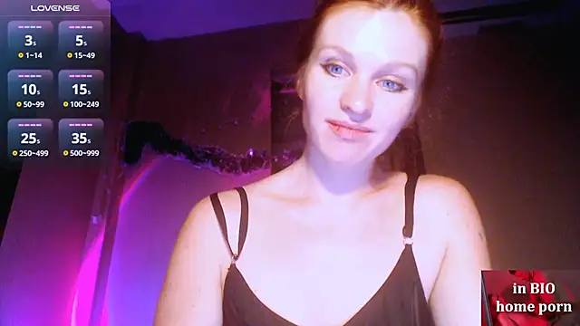 Snapshot of Cassie_Wild chatting on February 17, 1:21 pm Cassie Wild online show from February 17, 1:21 pm