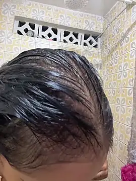 Luisa Fernandaa online show from April 18, 3:10 am