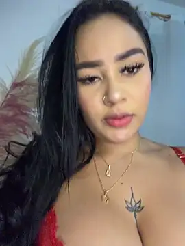 Snapshot of Luisa_Fernandaa chatting on June 14, 4:03 am Luisa Fernandaa online show from June 14, 4:03 am