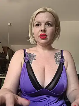 Snapshot of Ladykaos chatting on July 1, 12:07 pm Ladykaos online show from July 1, 12:07 pm
