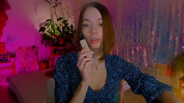 poli   online show from February 7, 2:58 pm