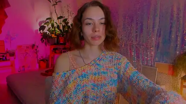 poli   online show from February 8, 9:25 pm