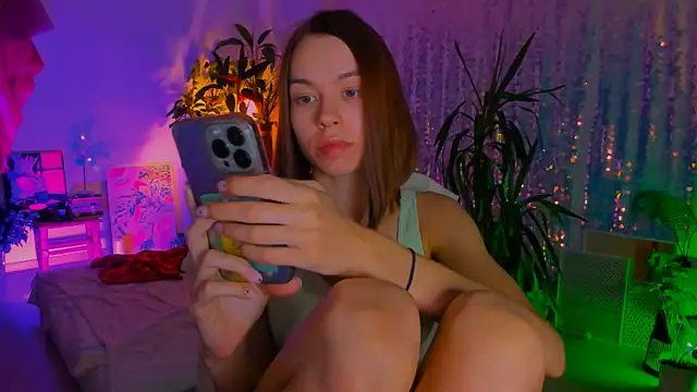 poli   online show from September 22, 6:10 pm