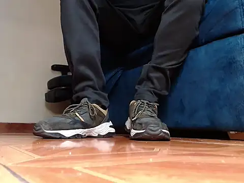 alphaswitchard online show from February 15, 11:12 pm