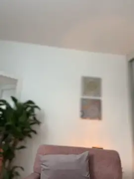 Snapshot of Im_Valentina chatting on January 13, 9:52 pm Im Valentina online show from January 13, 9:52 pm