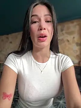 Snapshot of Im_Valentina chatting on March 1, 9:37 pm Im Valentina online show from March 1, 9:37 pm