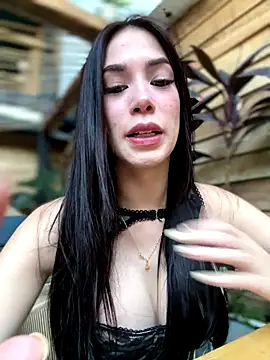 Snapshot of Im_Valentina chatting on September 15, 10:10 pm Im Valentina online show from September 15, 10:10 pm
