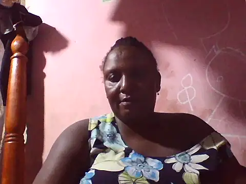 Snapshot of big_clits chatting on May 22, 3:50 pm big clits online show from May 22, 3:50 pm