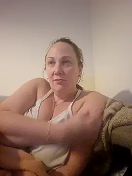 Wisie Cutie online show from January 26, 12:05 am