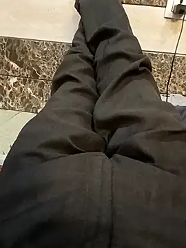 Play boy11 online show from October 25, 5:26 am