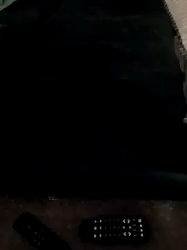 A KiNg N HiZ QuEeN online show from January 3, 2:32 am