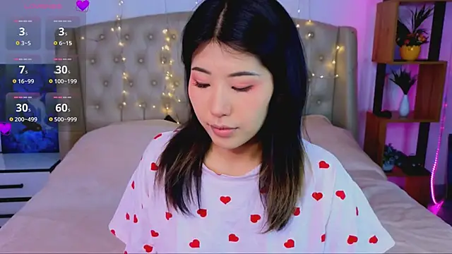 Snapshot of Wendy__Hills chatting on March 10, 12:26 pm Wendy Hills online show from March 10, 12:26 pm