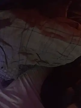 Snapshot of bugboy chatting on February 14, 5:15 am bugboy online show from February 14, 5:15 am