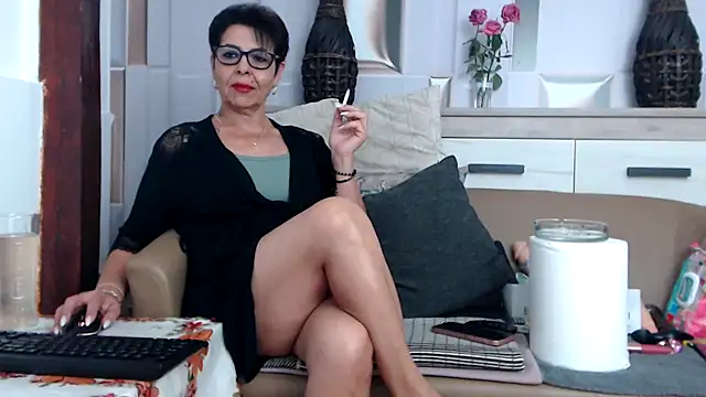 Snapshot of rosie69 chatting on September 25, 7:17 pm rosie69 online show from September 25, 7:17 pm