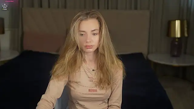 Snapshot of Kisasolo chatting on September 14, 9:08 am Kisasolo online show from September 14, 9:08 am