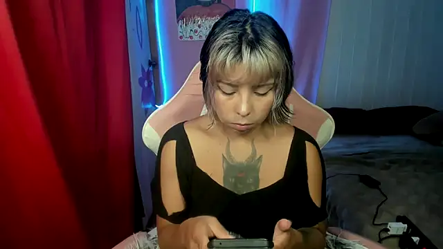 Snapshot of Diosagata chatting on February 7, 2:08 am Diosagata online show from February 7, 2:08 am