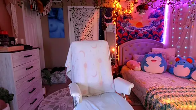 IndyDreams online show from December 3, 7:12 pm