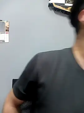 Snapshot of Rakiyy34 chatting on May 7, 4:12 pm Rakiyy34 online show from May 7, 4:12 pm