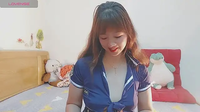 Snapshot of Holygirlsweet777 chatting on December 17, 4:12 am Holygirlsweet777 online show from December 17, 4:12 am