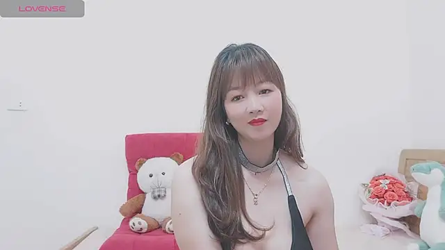 Snapshot of Holygirlsweet777 chatting on January 8, 1:32 am Holygirlsweet777 online show from January 8, 1:32 am