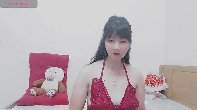 Snapshot of Holygirlsweet777 chatting on January 20, 1:28 am Holygirlsweet777 online show from January 20, 1:28 am