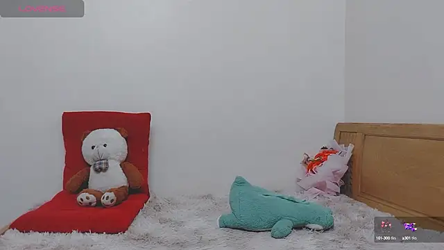 Snapshot of Holygirlsweet777 chatting on March 1, 1:43 am Holygirlsweet777 online show from March 1, 1:43 am