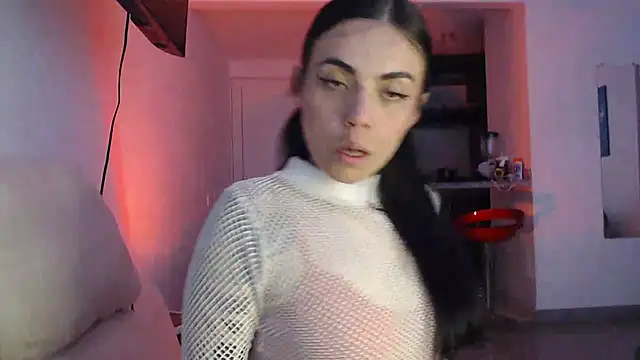 i am nina  online show from December 18, 10:16 pm