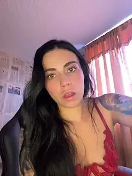 Snapshot of i_am_nina_ chatting on July 6, 8:55 pm i am nina online show from July 6, 8:55 pm