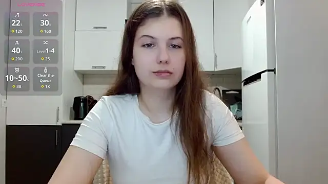 Snapshot of SayMeow_ chatting on April 26, 10:29 pm SayMeow online show from April 26, 10:29 pm