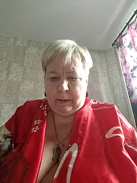 Snapshot of EffectFiona chatting on February 21, 4:13 am EffectFiona online show from February 21, 4:13 am