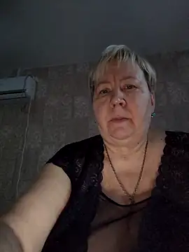 Snapshot of EffectFiona chatting on February 23, 1:08 pm EffectFiona online show from February 23, 1:08 pm