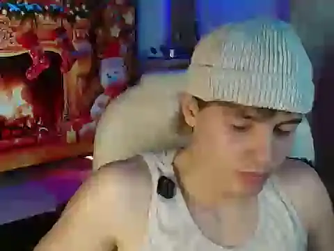 Snapshot of dimitri_tv chatting on December 18, 12:49 am dimitri tv online show from December 18, 12:49 am