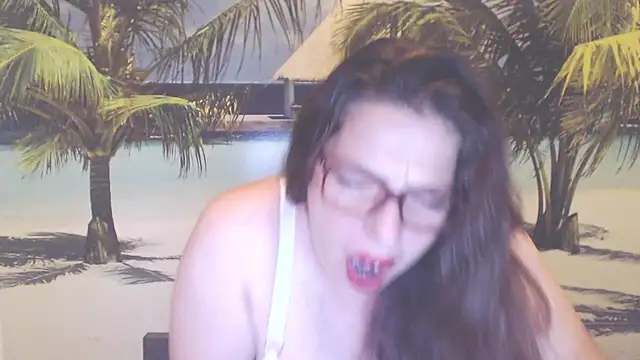 Snapshot of Queen__Natasha chatting on August 6, 8:11 pm Queen Natasha online show from August 6, 8:11 pm