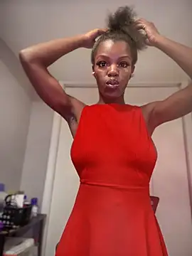 Snapshot of wishwashhy22 chatting on February 14, 4:42 am wishwashhy22 online show from February 14, 4:42 am