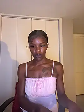 Snapshot of wishwashhy22 chatting on February 20, 8:16 am wishwashhy22 online show from February 20, 8:16 am