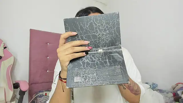 OSORIOMAFE online show from December 8, 6:28 pm