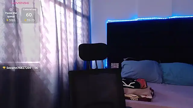 andrewmhilton  online show from April 9, 6:35 pm